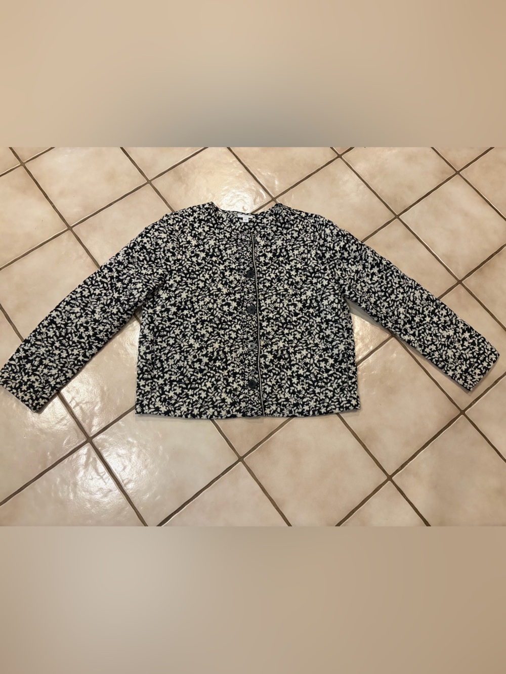 J. Jill Quilted Black and Ivory Floral Button-Front Long-Sleeve Jacket Cardigan